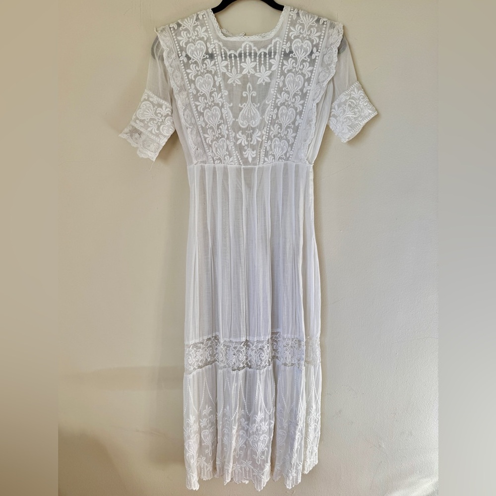 Antique Edwardian 1900s 1910s Cotton Embroidered White Tea Lawn Dress XS